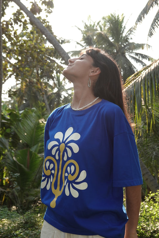 Camiseta Flor Espiral